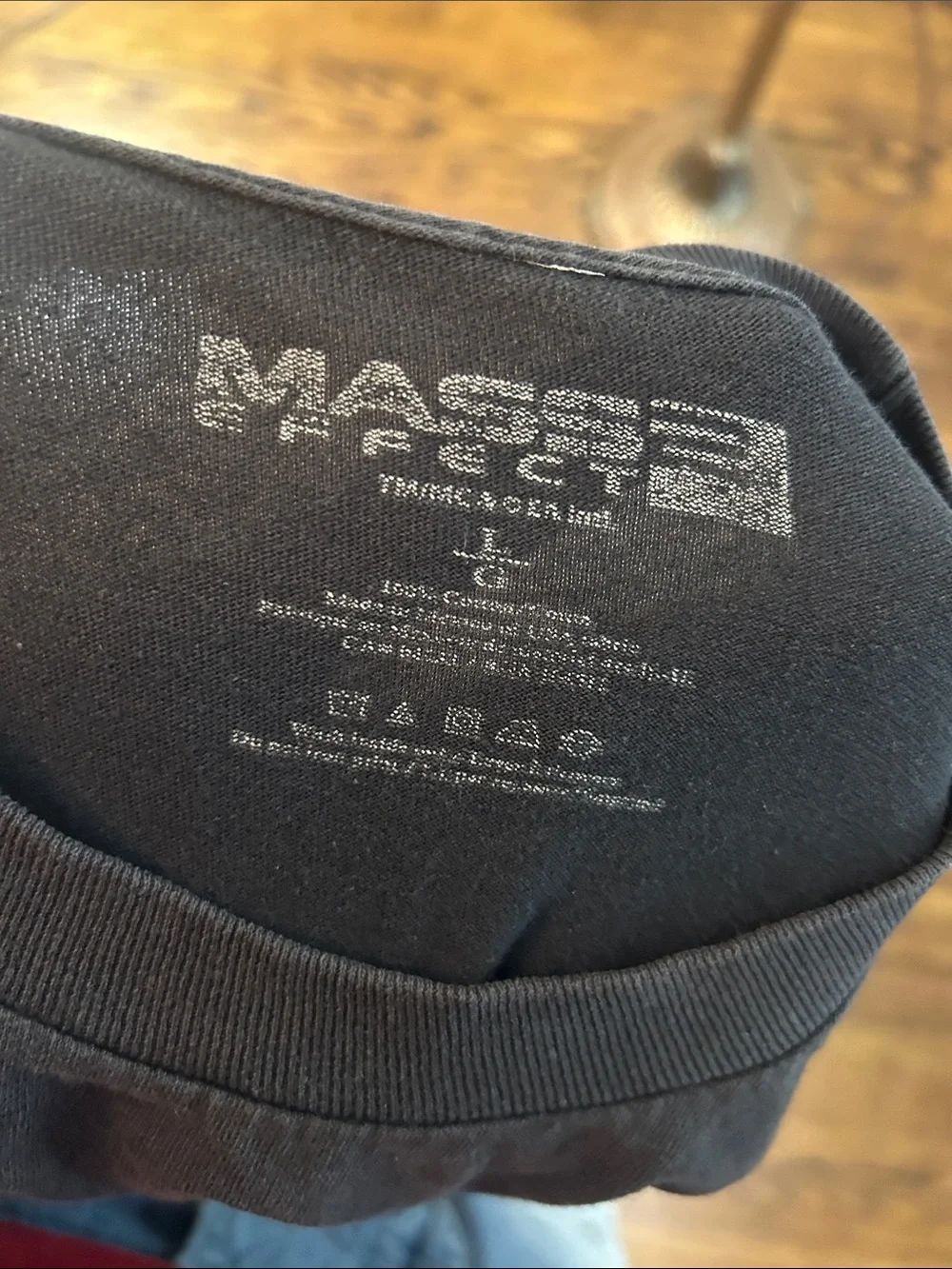 Vintage Y2K Mass Effect 2 Graphic T-Shirt - Picture 5 of 5